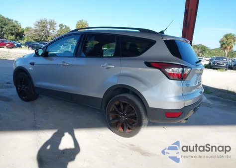 2018 Ford Escape Se from USA, damaged, VIN 1FMCU9GD3JUD12799